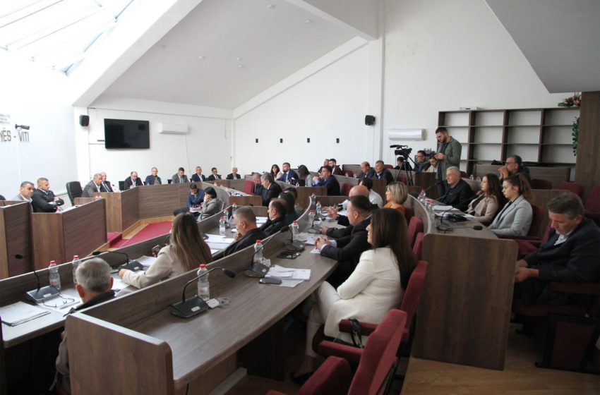  Kuvendi komunal i Vitisë diskutoi për pasqyrat financiare në periudhën janar-shtator 2022