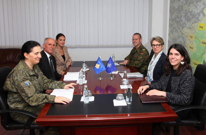  Zëvendësministri Syla priti në takim Zëvendës Asistenten për operacione e Sekretarit të Përgjithshëm të NATO-s, Burcu San