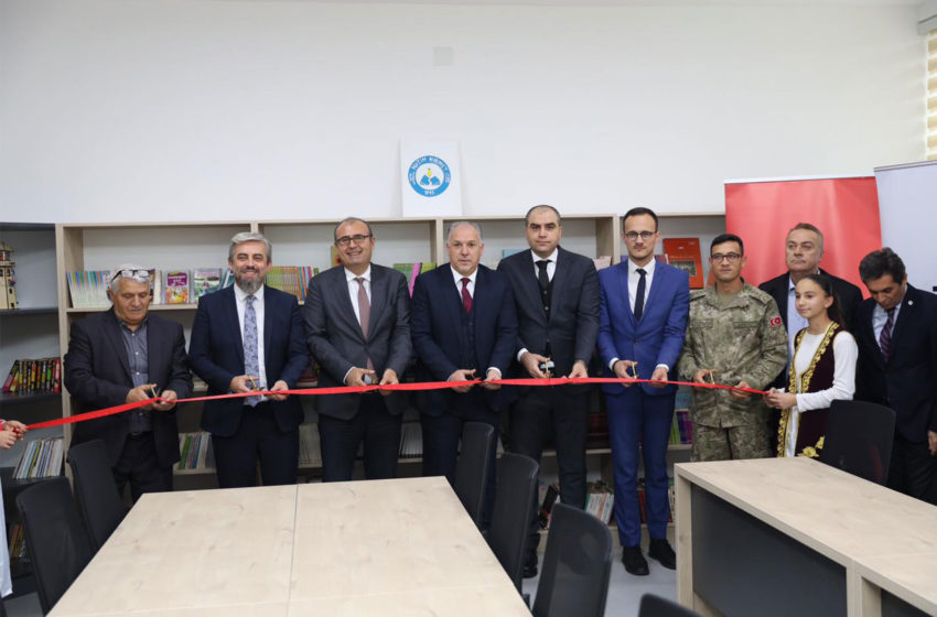  Inaugurohet biblioteka në shkollën “Nazim Hikmet”, kryetari Hyseni falënderon organizatën TIKA për mbështetjen e vazhdueshme