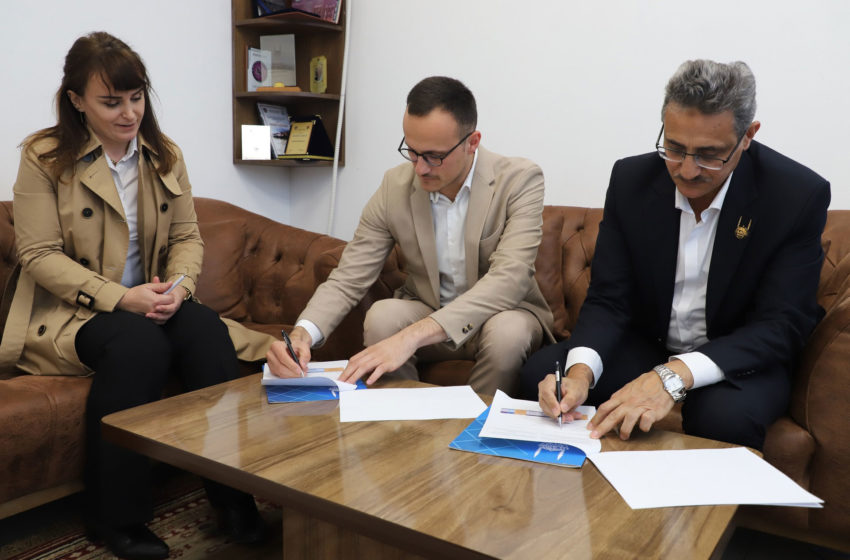  Nënshkruajnë marrëveshje mirëkuptimi me Islamic Relief Kosova për implementimin e projektit “Shëndeti i integruar dhe jetesa e qëndrueshme në Kosovë”