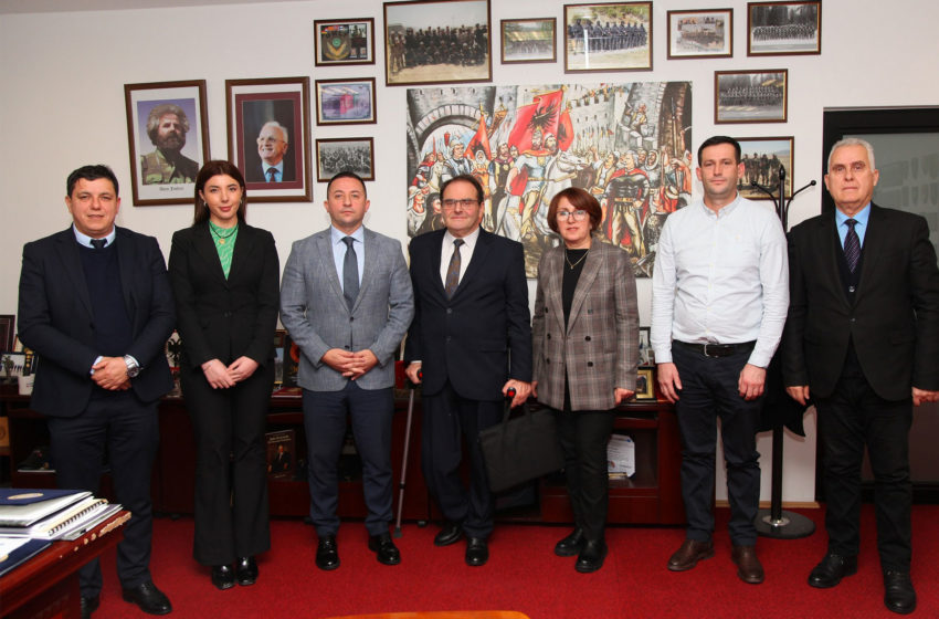  Ministri Mehaj priti Kryeshefin e Agjencisë së Statistikave të Kosovës, Ilir Berisha