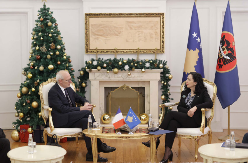 Presidentja Osmani priti në takim ambasadorin e Francës, Olivier Guérot