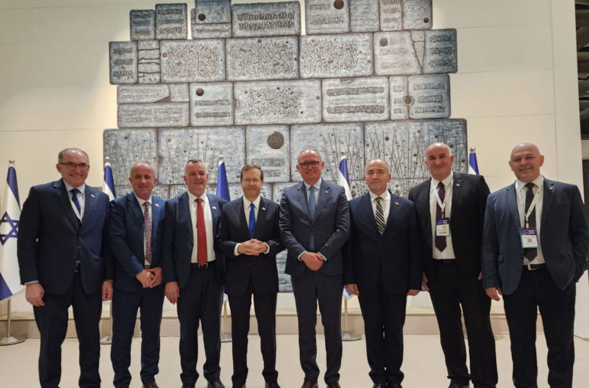  Delegacioni i Asociacionit të Komunave të Kosovës u takua me presidentin e Izraelit si dhe me kryetarin e Jerusalemit