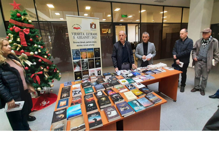  Me ekspozimin e librave si dhe me dhurimin e tyre për Bibliotekën e Qytetit dhe lexuesit përmbyllet “Vjeshta Letrare e Gjilanit 2022”