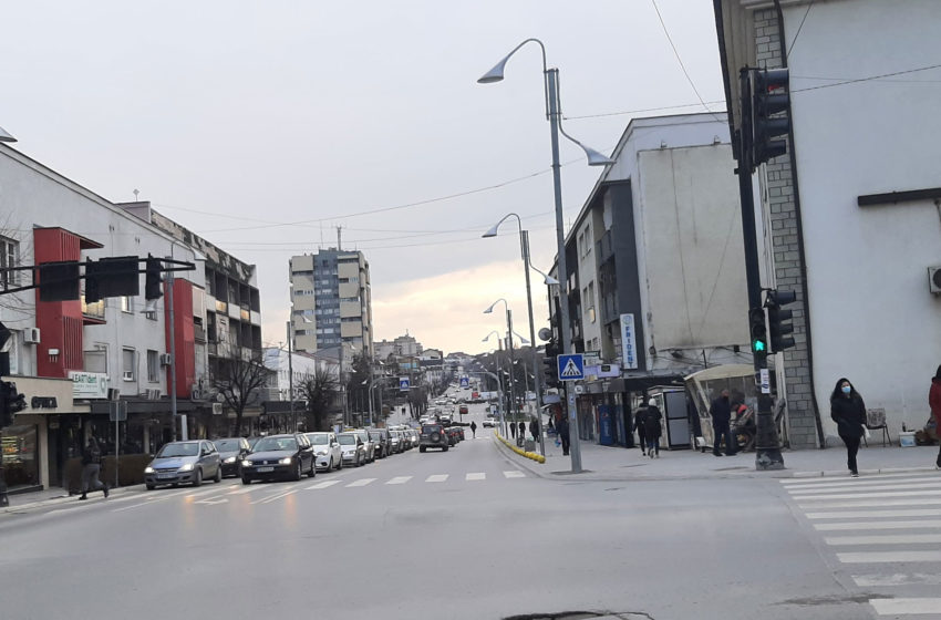  Gjilan: Në dy aksidente trafiku pësojnë këmbësorët në “zebra”