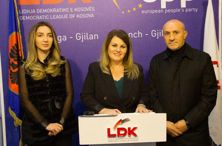  LDK: VV e solli arsimin në Gjilan në kolaps të plotë e politizim të skajshëm