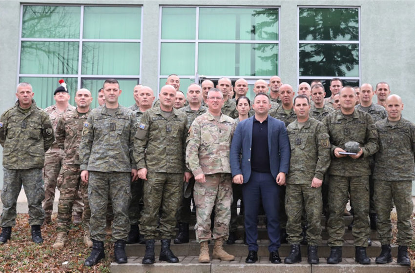  Mehaj: Gjithmonë në mbështetje të të gjithë ushtarakëve që janë bosht kurrizor i Ushtrisë së Republikës së Kosovës