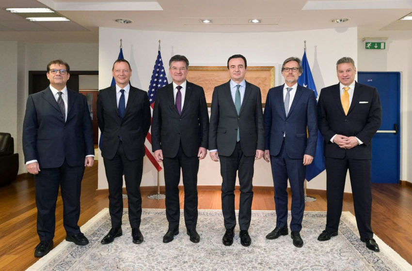  Kryeministri Kurti priti në takim emisarët ndërkombëtarë Lajçak, Escobar, Plotner, Bonne dhe Talo