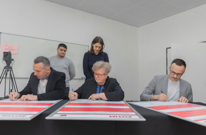  Në Gjilan u mbajt ceremonia e nënshkrimit të Agjendës së Kontratës Sociale