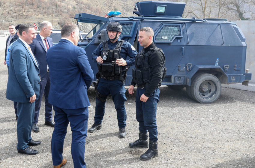  Drejtori i përgjithshëm i Policisë së Kosovës vizitën e parë brenda organizatës policore e realizoi në stacionet policore në veri të vendit