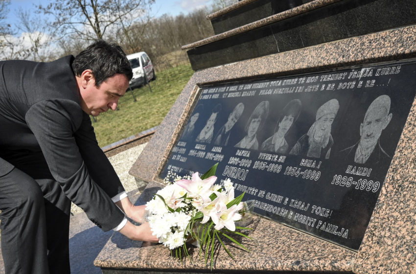  Kryeministri Kurti: Masakra ndaj familjeve Bogujevci, Duriqi dhe Llugaliu dëshmi e gjenocidit të Serbisë në Kosovë