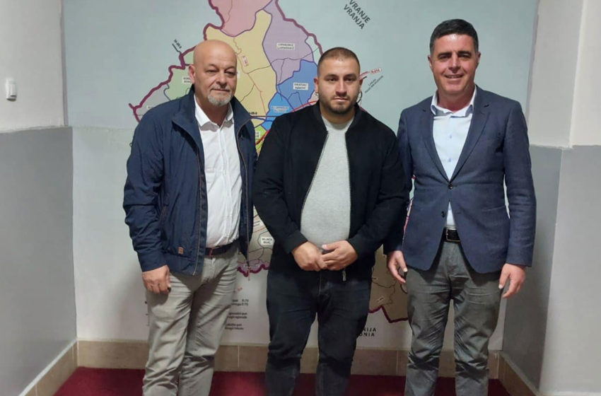 Ilmi Mustafa: Kosova nuk guxon të humbas vëmendjen ndaj Luginës