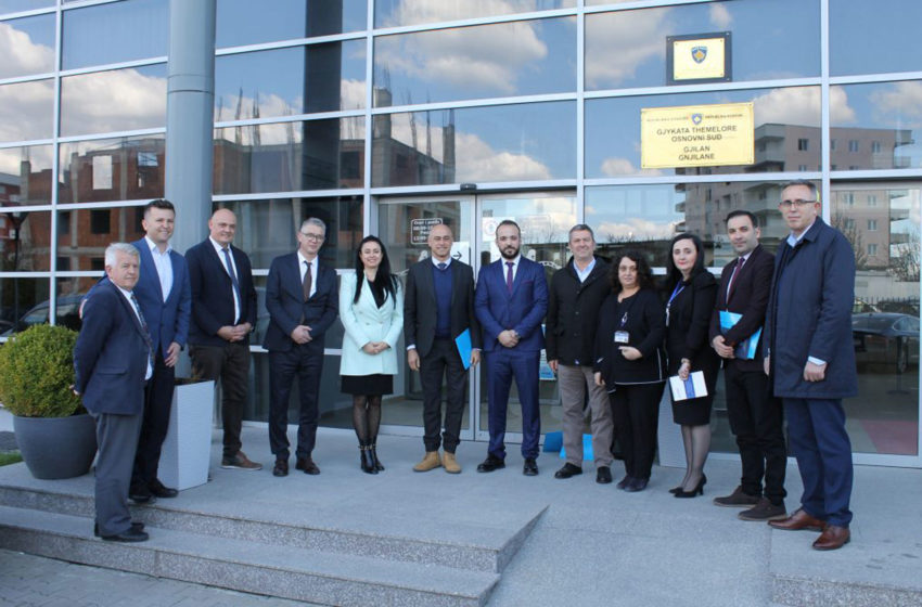  Kryetari i Gjykatës së Gjilan mirëpret lansimin e platformës “Lexdoks”