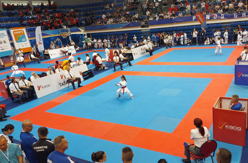  Kosova kthehet nga Kampionati Ballkanik i Karatesë për Fëmijë, me nëntë medalje të fituara
