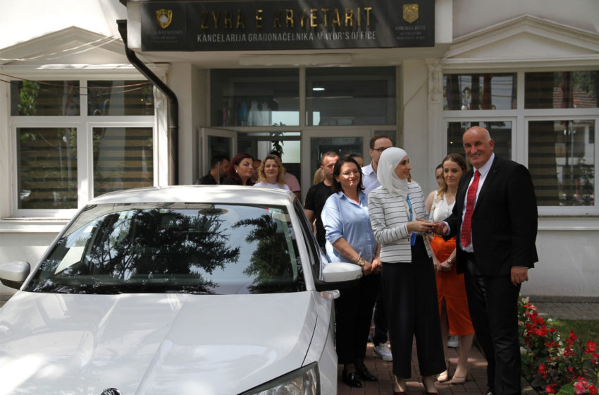  Komuna e Vitisë pranon edhe një veturë donacion, kësaj radhe nga UNICEF-i
