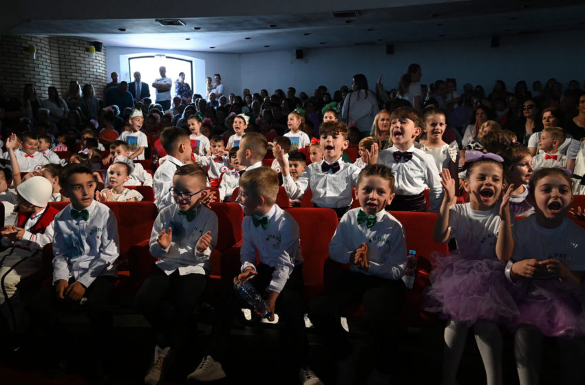  Mbahet Festa e Abetares për nxënësit e klasave të para në Kamenicë