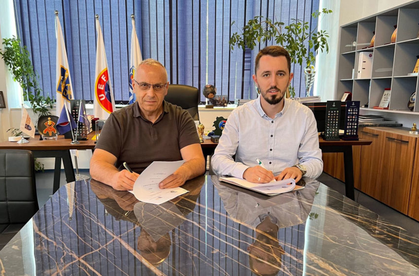  Memorandum bashkëpunimi me FFK-në për organizimin e turneut të futbollit “Rogana 2023”