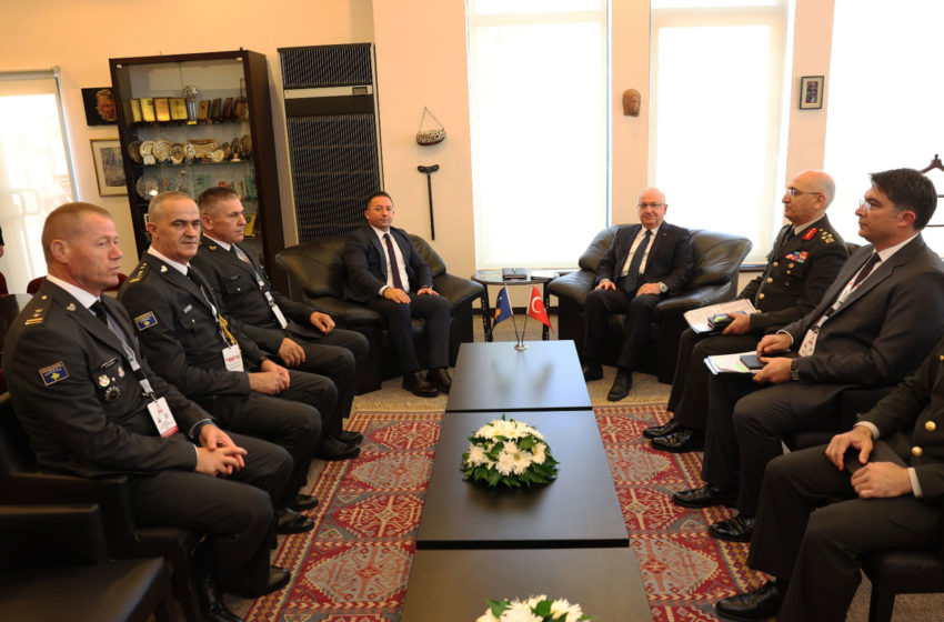  Ministri i Mbrojtjes, Armend Mehaj në vizitë zyrtare në Turqi