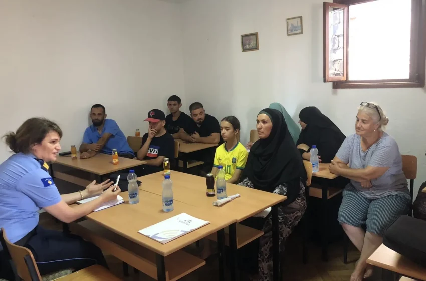  Ligjëratë vetëdjësuese në lagje me komunitete të përziera në Gjilan