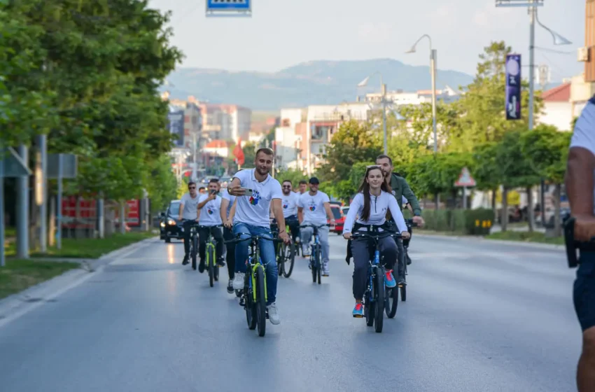  Rinia e PDK-së: “Tour de Gjilan”, promovim i lëvizjes me biçikleta dhe mbrojtjen e mjedisit