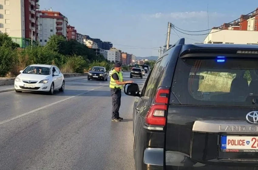  Policia kërkon nga shoferët t’i respektojnë rregullat dhe shenjat e trafikut