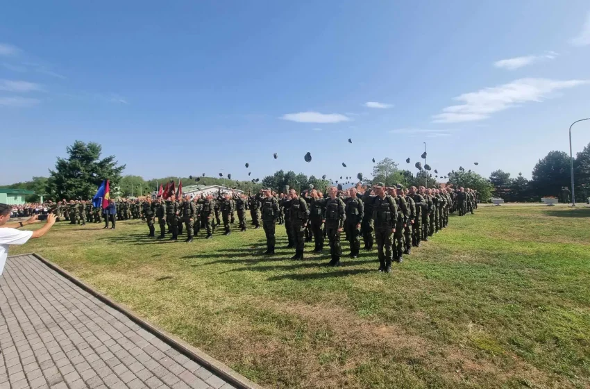  FSK-së i shtohen 302 ushtarë të rinj