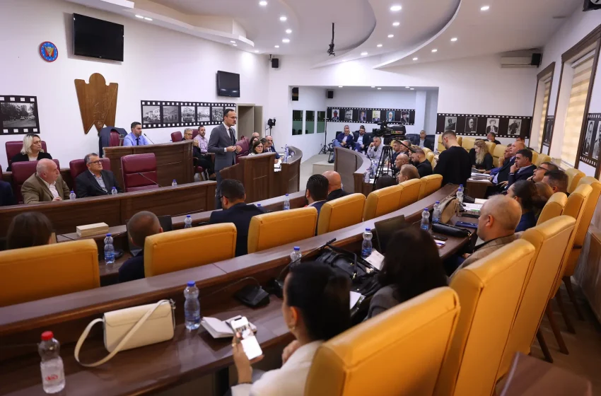  Kuvendarët e Gjilanit miratuan në një seancë të jashtëzakonshme buxhetin për vitin 2024