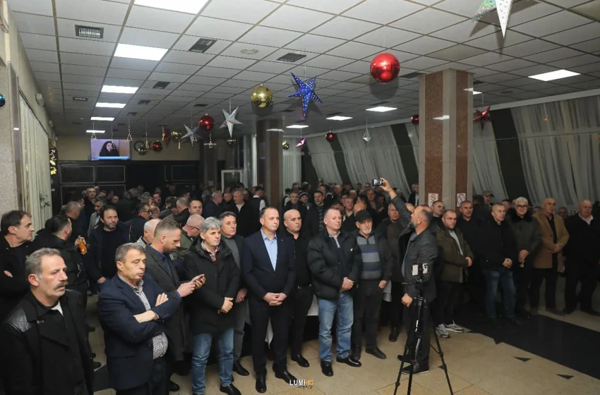 Me rastin e Ditës së Veteranit, PDK në Gjilan takoi veteranët e UÇK-së