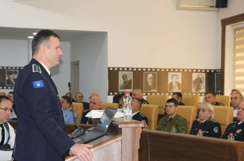  Kolonel Rukiqi prezanton punën e Drejtorisë Rajonale të Policisë në Gjilan përgjatë vitin 2023
