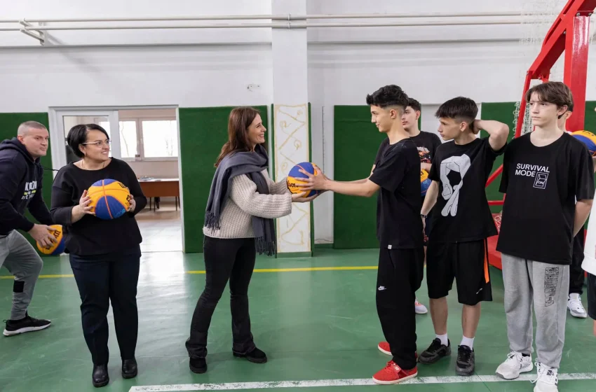  Programi “Sporti në Shkolla” filloi edhe në Gjilan