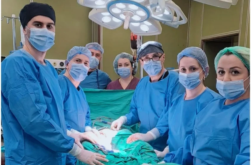  Në Klinikën e Kirurgjisë Vaskulare kryhet një operacioni i vështirë por me sukses