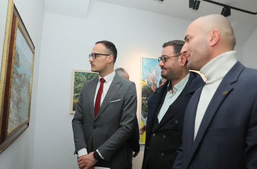  Piktura “Skënderbeu në mes shqiponjash” i autorit Gani Sadiku, fituese e Çmimit Blerës të Galerisë “Peneli i Flakës 2024”