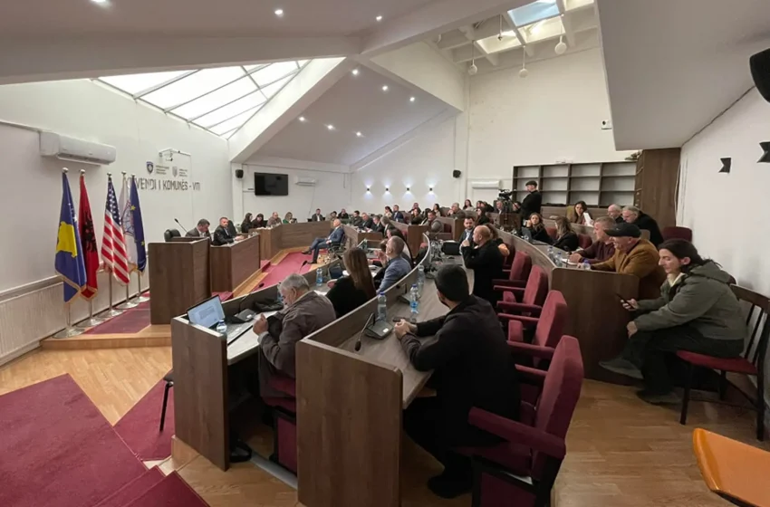  Kuvendi Komunal i Vitisë mbajti mbledhjen e dytë të rregullt