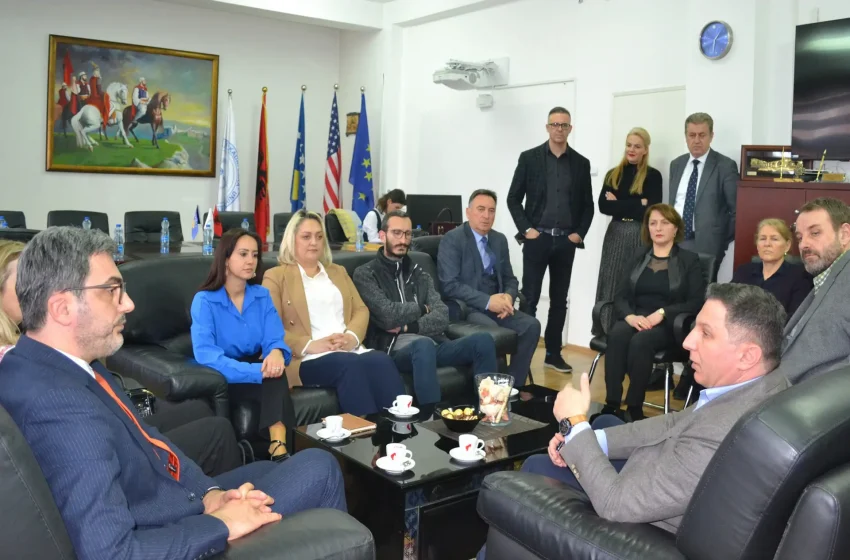  Komisioni Parlamentar për Arsim zgjedh Universitetin e Gjilanit, destinacionin e parë për vizitë