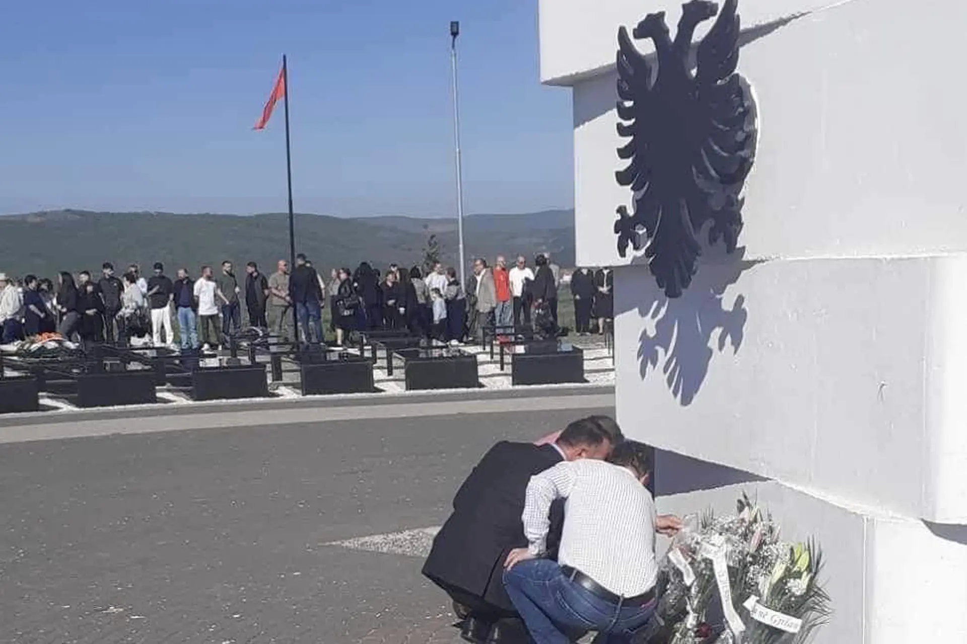 Beteja e Zhegocit  PDK me homazhe në nderim të jetës dhe veprës së dëshmorëve për liri 