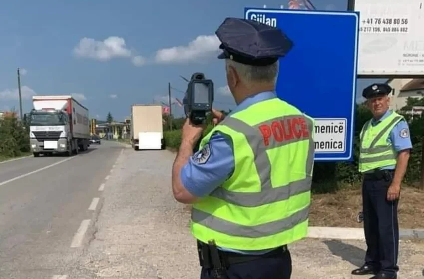  Policia: Brenda ditës shqiptohen 1 mijë e 910 gjoba trafiku