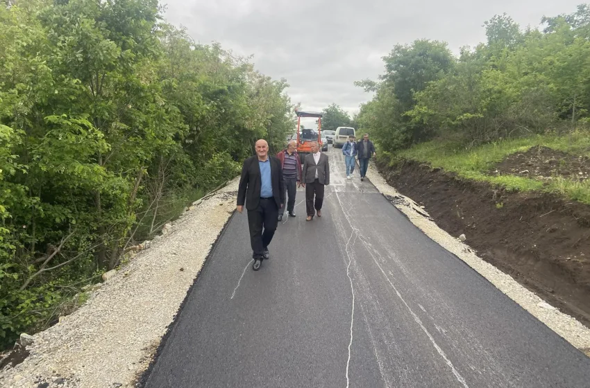  Skifteraj dhe Remniku lidhën mes veti me rrugën e re të asfaltuar në lagjen e Toplaneve