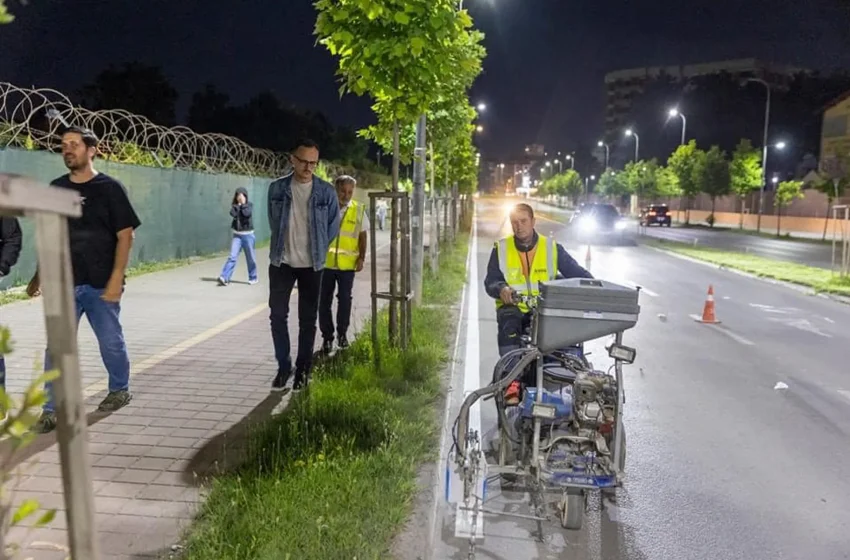  Hyseni: Po vijojnë punimet e sinjalizimit të rrugëve në Gjilan