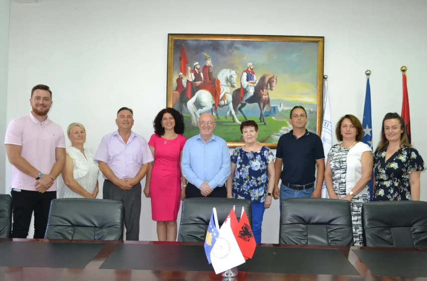  Një delegacion i Universitetit “Angel Kanchev” nga Ruse e Bullgarisë ka qëndruar në UKZ