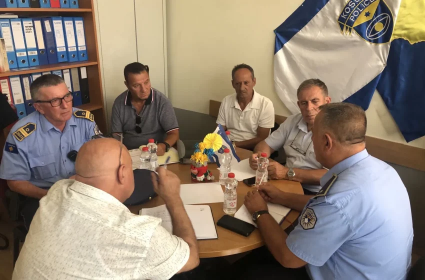  Takim pune i Policisë së Gjilanit dhe Këshillit Lokal për Siguri Publike