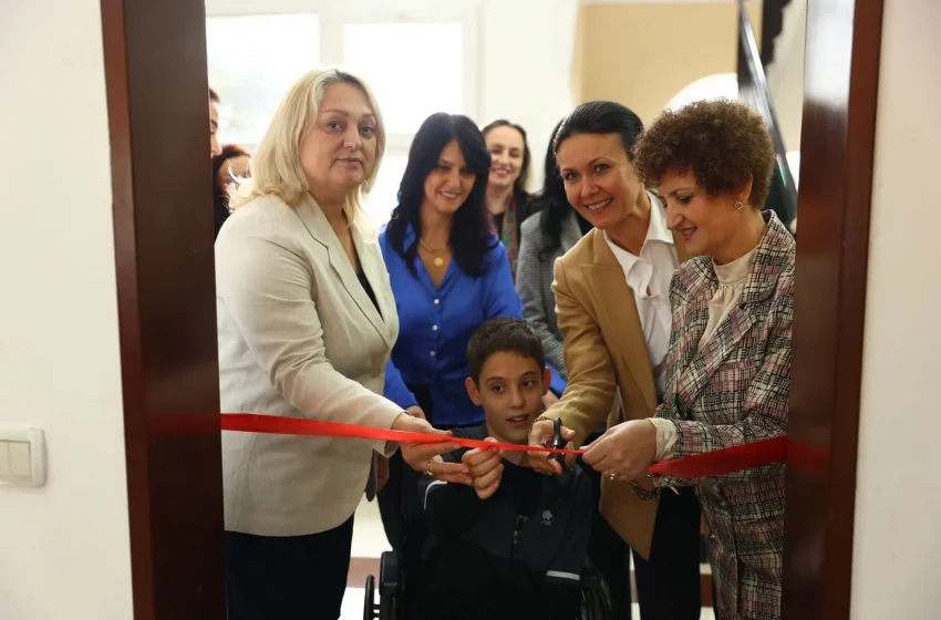  Komuna bashkë me UNICEF-in lansojnë projekte për të rinjtë