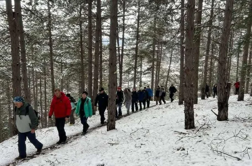  “Marshi i Roganës”, ecja tradicionale në kuadër të “Flakës së Janarit”