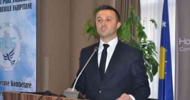 Deputeti Berisha kërkon nga Kryeministri Kurti t’iu ndihmojë komunitetit egjiptian dhe ashkali