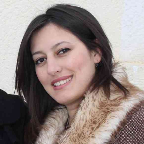 Tina, femra që po e ndryshon mendimin e opininionit ndaj udhëheqjes së grave në politikë