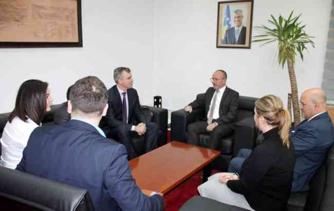 Bashkëpunimi me MSh-në mbetet top-prioritet për Project Hope