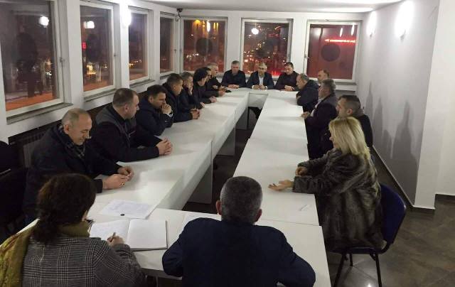 AAK: Institucionet vendore dhe ndërkombëtare të ndikojnë drejtpërdrejtë në lirimin e Haradinajt