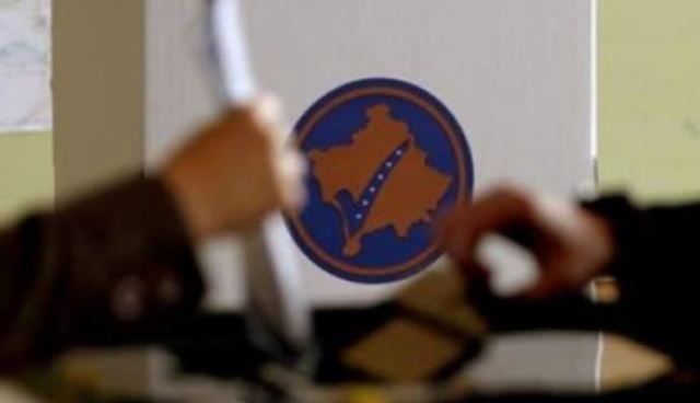 Politikanët enden nëpër gara zgjedhore e Kosova po zbrazet, të rinjtë po ikin!