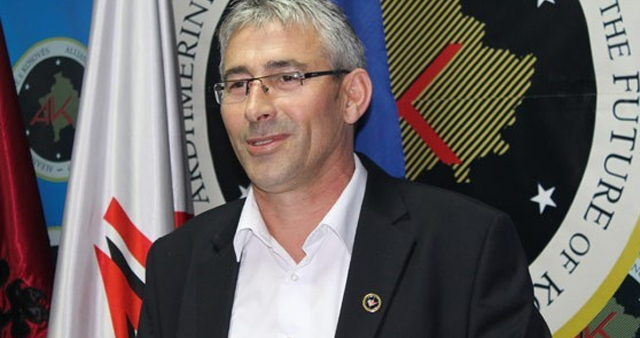 Kadriu: Mësuesi krenaria e kombit