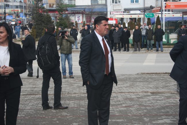 Sylejmani (Vetëvendosje): Luta i paaftë, të jep dorëheqje!