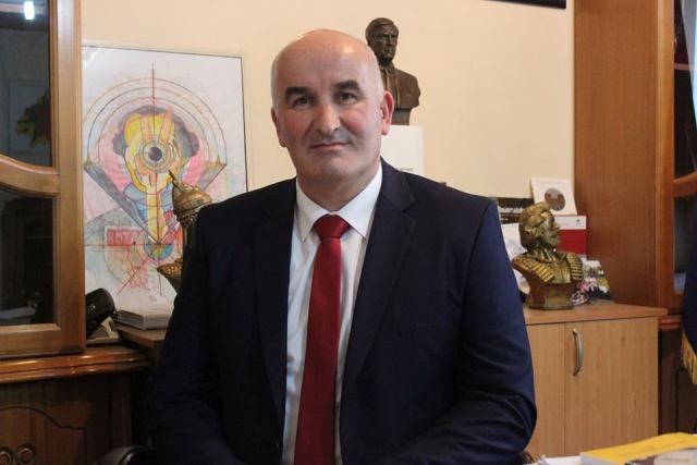 Kryetari i komunës Sokol Haliti uron besimtarët mysliman fillimin e muajit të Ramazanit